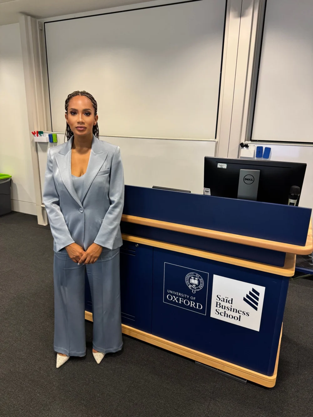 Temi Marcella Olatunde at the lectern at Saïd Business School, University of Oxford, for the Oxford Programme on Valuation of Private Assets.